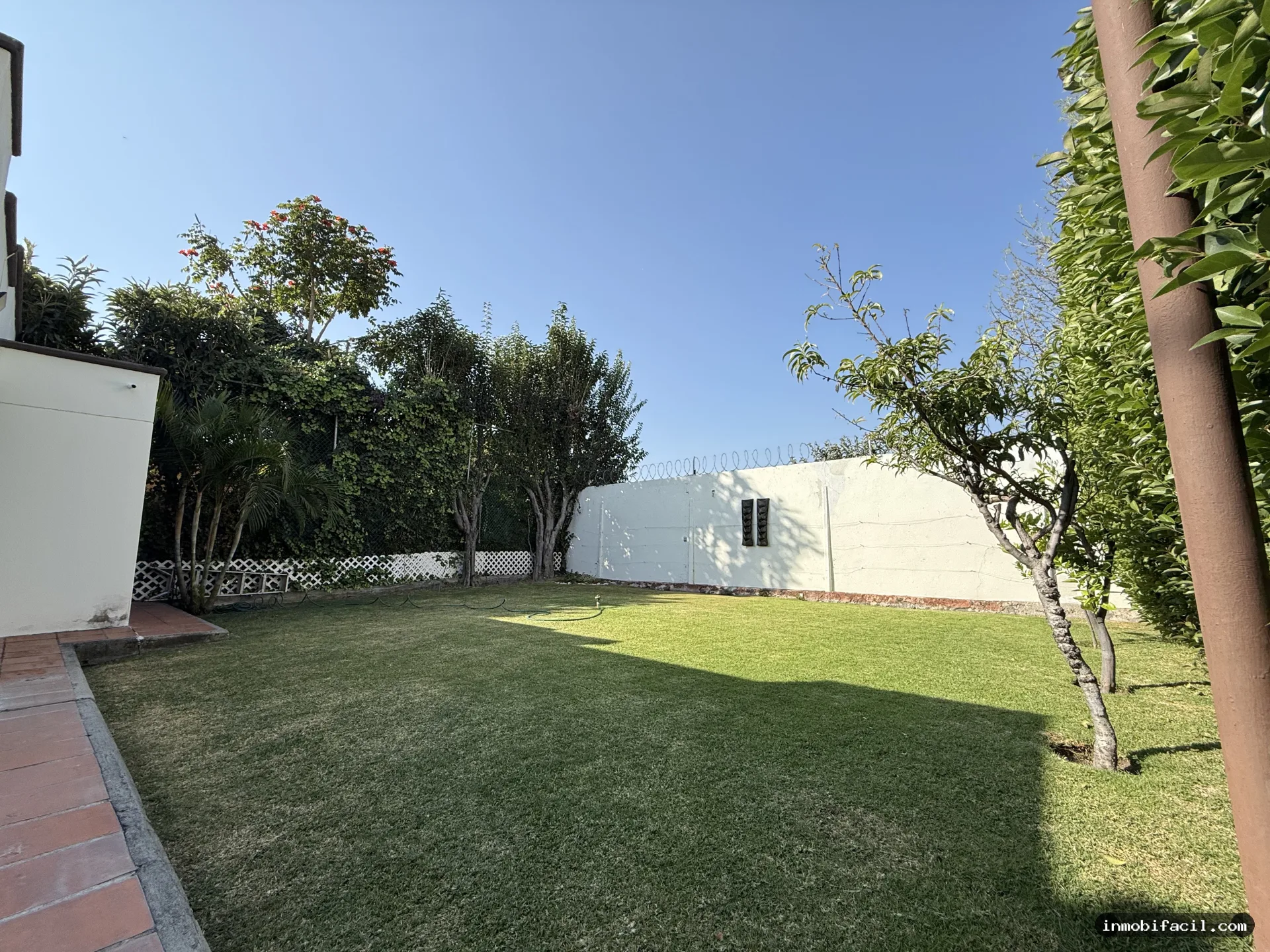 Foto 20 de Casa de Descanso en El Cristo con Acción de Golf, Jacuzzi y Amplio Jardín | 396 m2 de Terreno