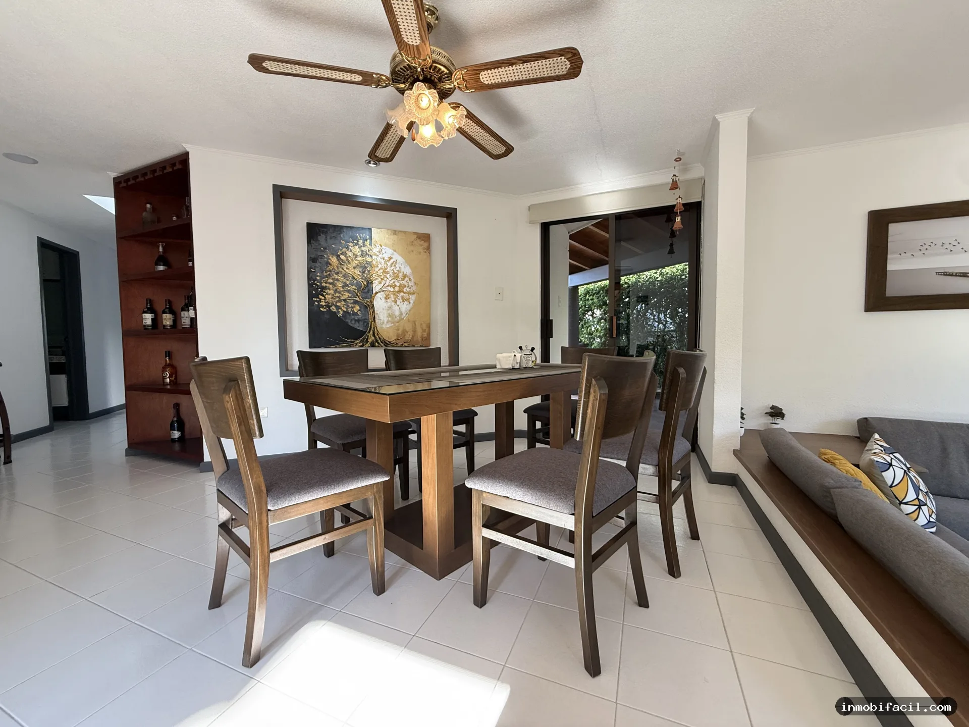 Foto 27 de Casa de Descanso en El Cristo con Acción de Golf, Jacuzzi y Amplio Jardín | 396 m2 de Terreno