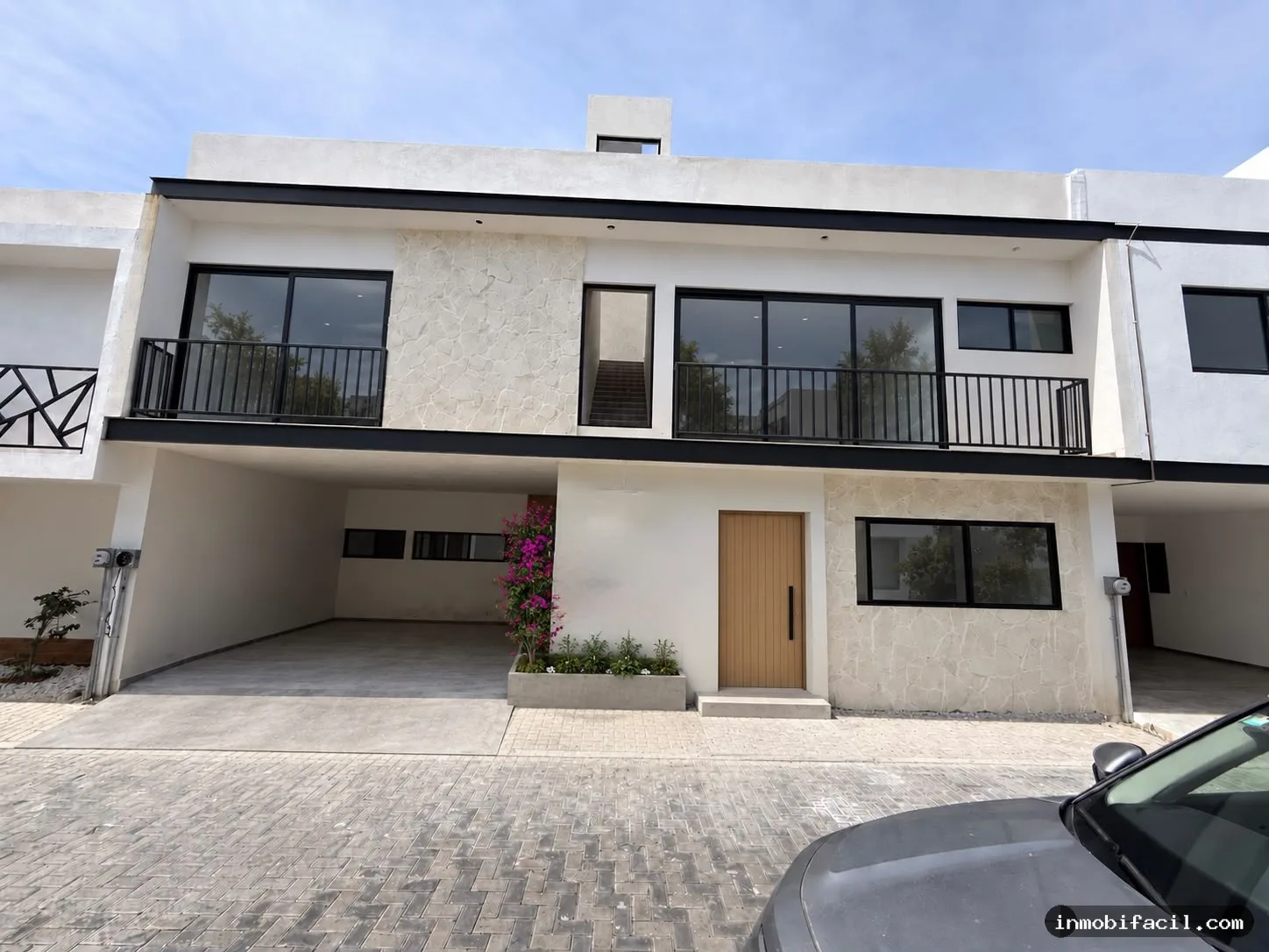 Foto 2 de 🏡 CASA EN VENTA | RESIDENCIAL MAGENTA 10 | $3.15 MDP